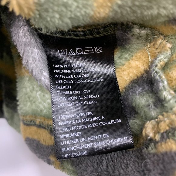 Urban Outfitters Sweater Angela Camo Crop Fleece 1/4 Zip Pullover - Picture 5 of 10